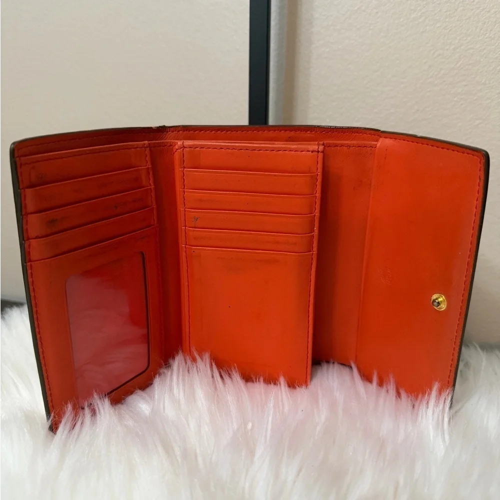 MCM Red Saffiano Leather Bifold Wallet – Gold Logo Pristine RARE
